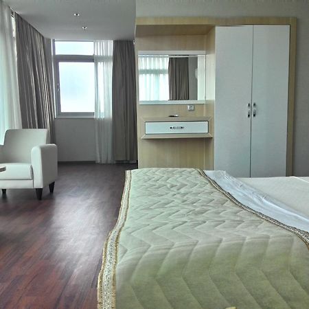 Guney Adana Otel Extérieur photo