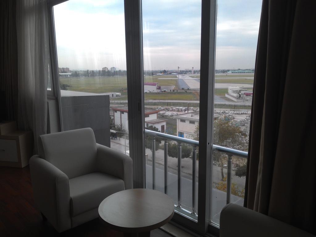 Guney Adana Otel Chambre photo